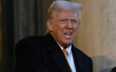 Trump: USA by sa nemali zapájať do konfliktu v Sýrii.