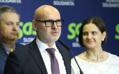 SaS navrhuje ústavné zakotvenie členstva Slovenska v EÚ a NATO ako reakciu na Ficovu politiku.
