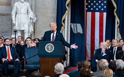Speciální vysílání: Trump pošle vojáky na hranici s Mexikem.