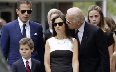 Biden svým asi posledním prezidentským aktem preventivně udělil milost bratrům a sestře.
