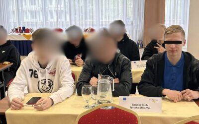 Reprezentoval školu, bol úspešný. Po Samuelovom útoku nožom však zostali dve obete, tretia dievčina je zranená.