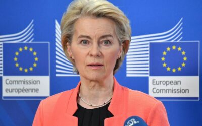 Bude se konečně Leyenová zodpovídat. Stejně jako Marine Le Pen?